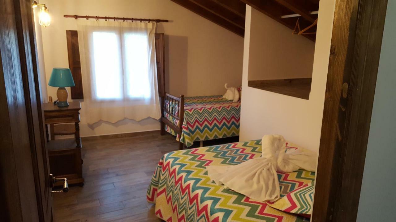 Casas Rurales Almoguer Frailes Luaran gambar