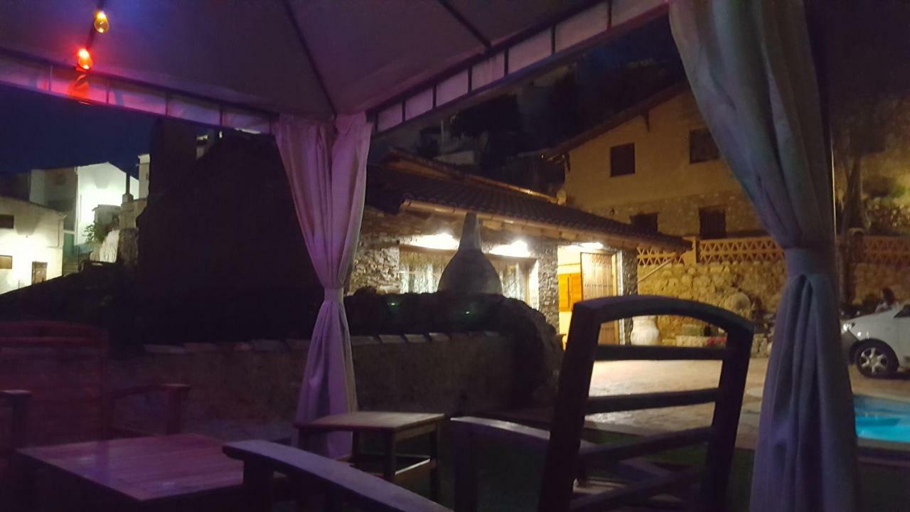 Casas Rurales Almoguer Frailes Luaran gambar